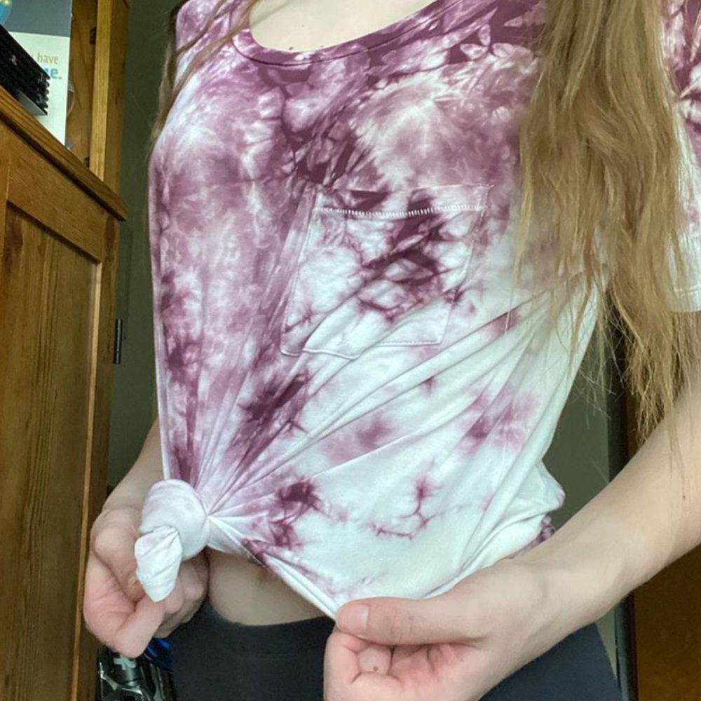 AMERICAN EAGLE SOFT & SEXY PURPLE TIEDYE SHIRT - Picture 4 of 4